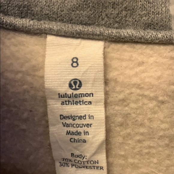 Lululemon Scuba Hoodie - Picture 4 of 4